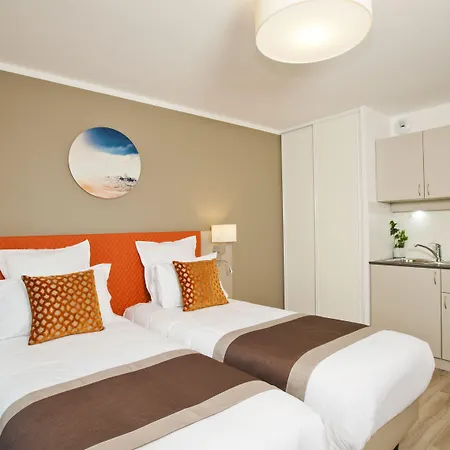 Aparthotel Residhome Rosa Parks