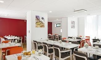 Residhome Rosa Parks Aparthotel Parigi