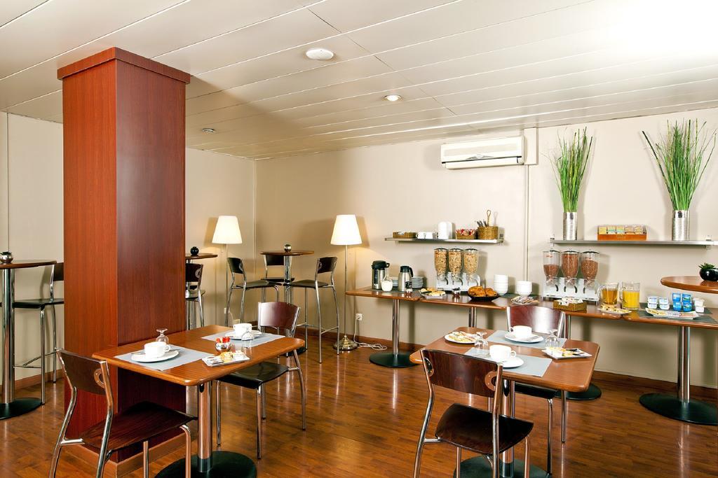 Aparthotel Residhome Rosa Parks